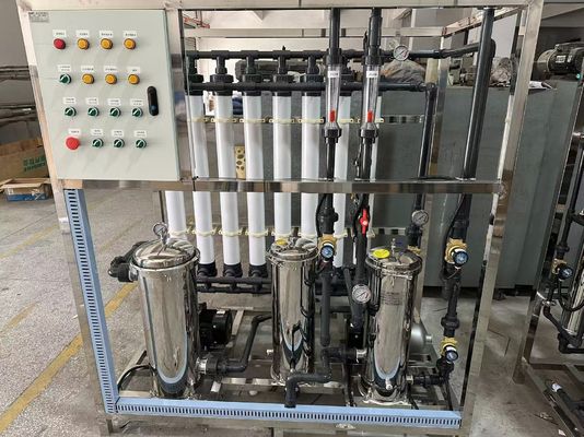 ราคาดี ระบบ Membrane Ultrafiltration อุตสาหกรรมกรองกระเป๋าที่มี 40-120LMH ผลิตน้ําและ 80-90% การฟื้นฟูระบบ ออนไลน์