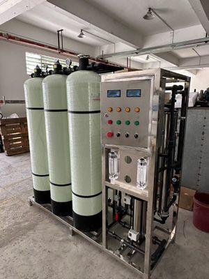 ราคาดี 1000 ลิตรต่อชั่วโมง ระบบ RO ธุรกิจ เครื่องน้ําพกพา 220V / 380V ออนไลน์