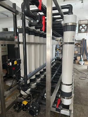 ราคาดี เครื่องกรองน้ํา Ultrafiltration SS304 / PVC พร้อมการฟื้นฟูระบบ 80% ออนไลน์