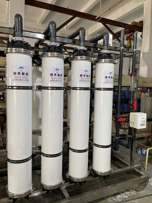 ราคาดี 20m3/hr ระบบ Ultrafiltration สําหรับการบําบัดน้ําเสียทอและสี ออนไลน์